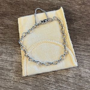 JAMES AVERY Medium twist Charm bracelet SIZE SMALL